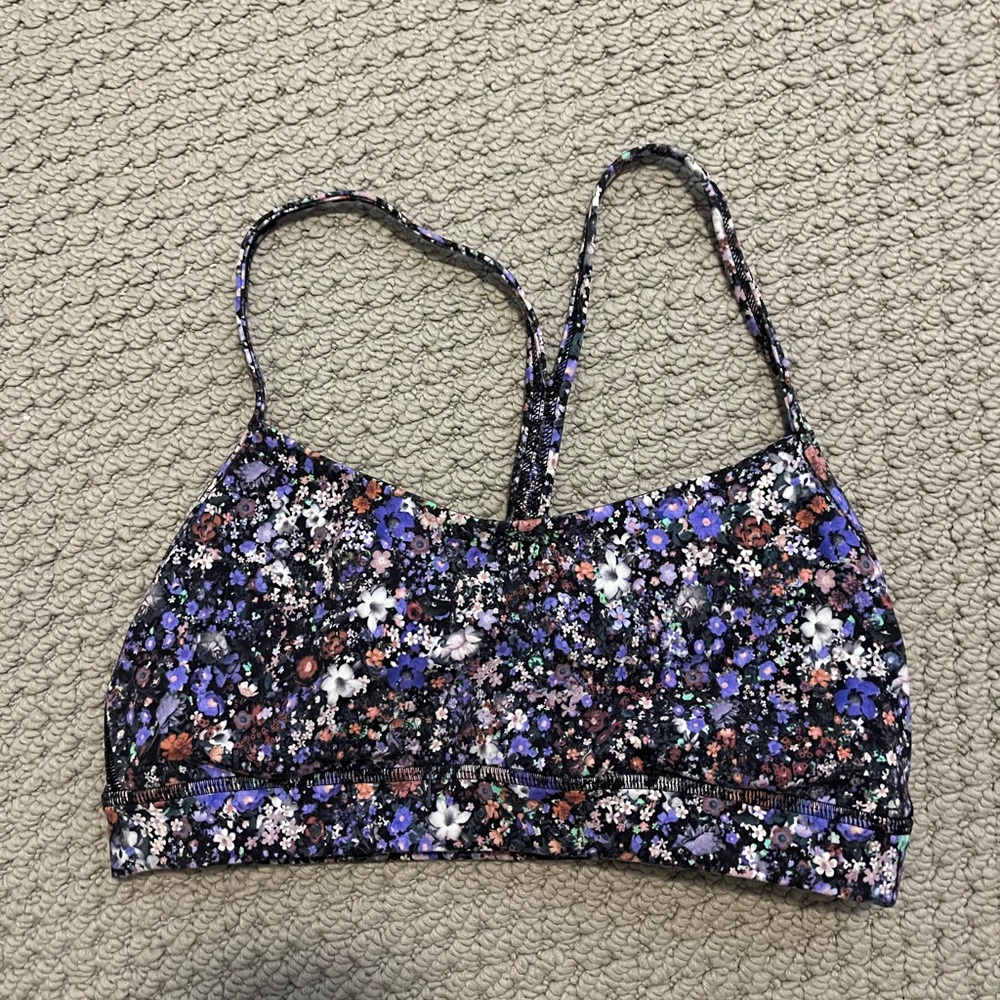 Lululemon Flow Y Bra Nulu *Light Support, A-C Cups